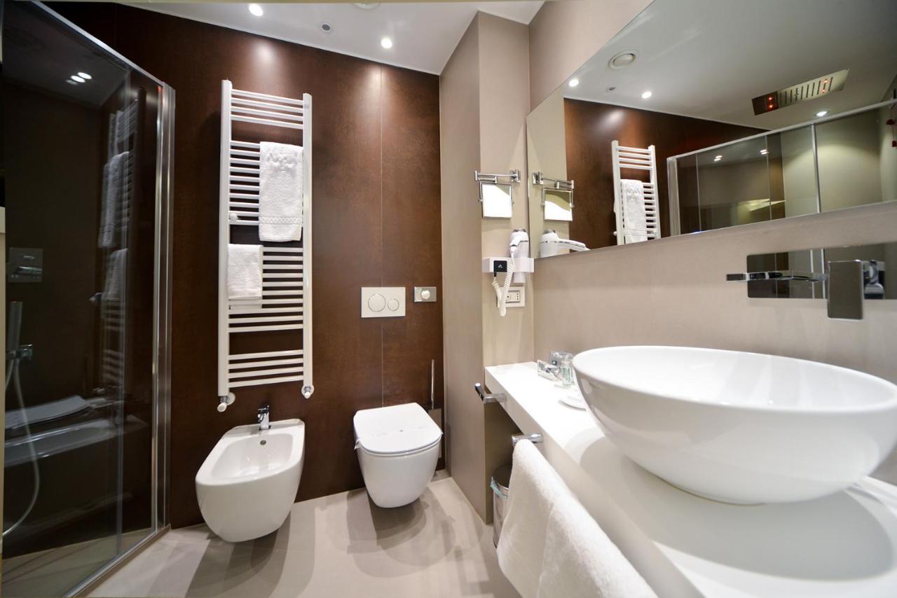 Eleira Luxury Accomodations Barolo Eksteriør bilde