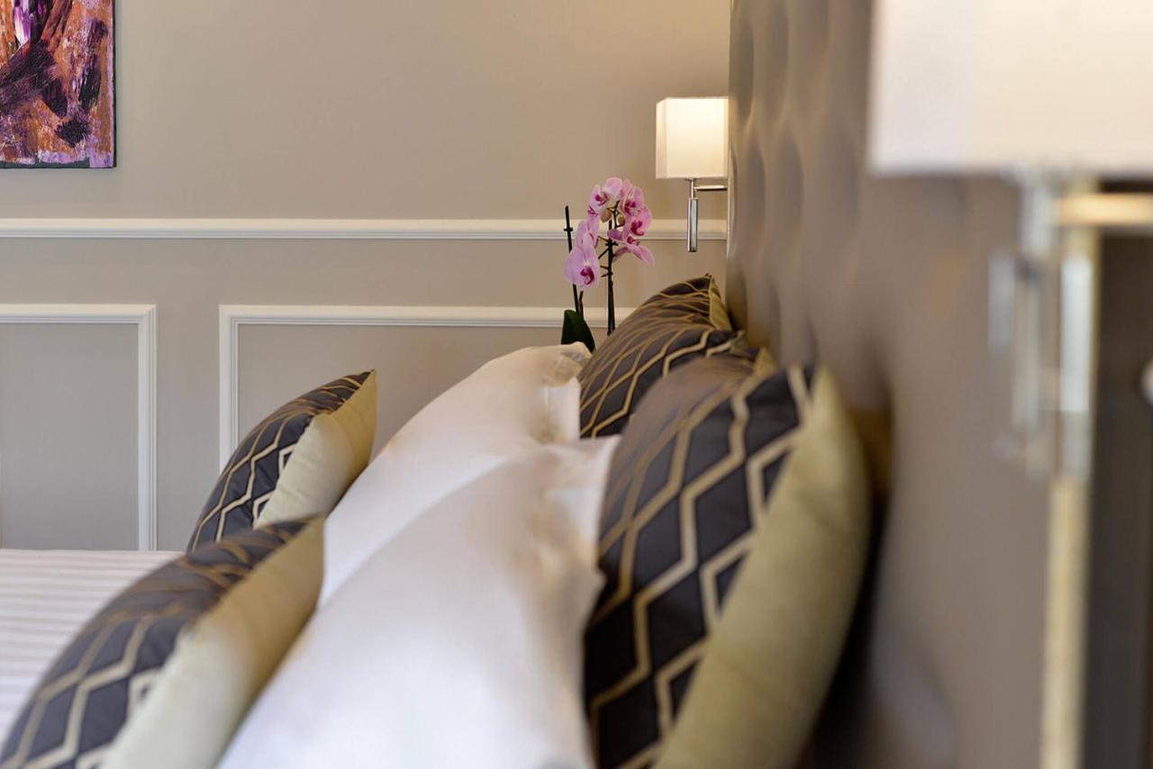 Eleira Luxury Accomodations Barolo Eksteriør bilde