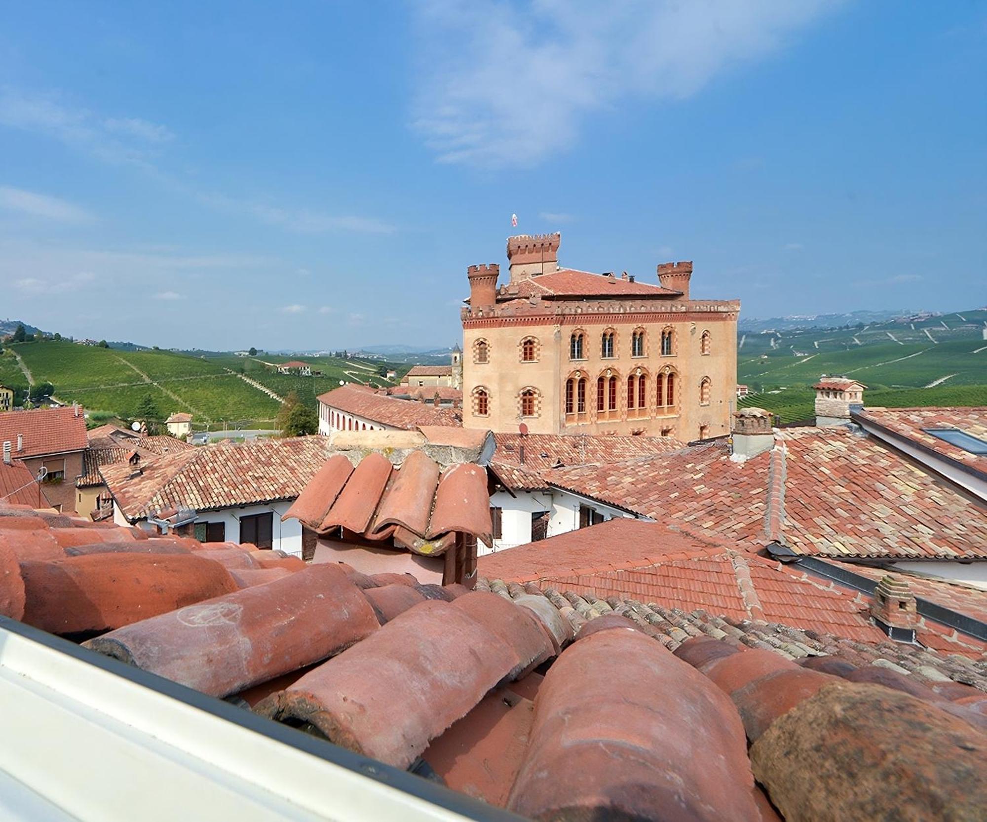 Eleira Luxury Accomodations Barolo Eksteriør bilde